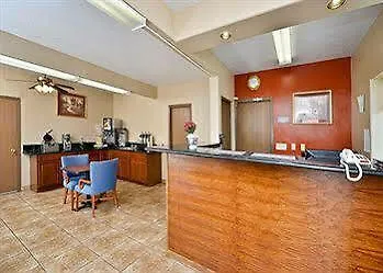 Hotel &